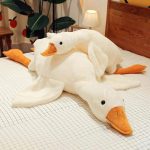 gấu bông vịt trắng dài 1m2